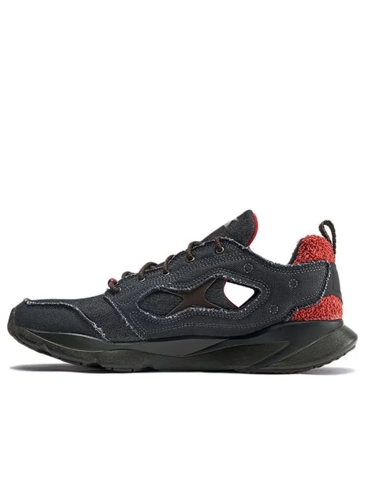 Кроссовки Reebok FuryLite 95 x Street Fighter 'Akuma' — изображение 1 из 6, черный
