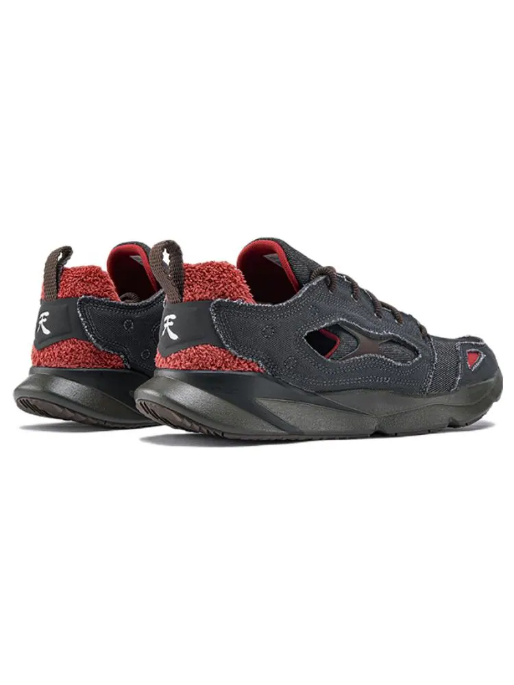 Кроссовки Reebok FuryLite 95 x Street Fighter 'Akuma' — изображение 5 из 6, черный