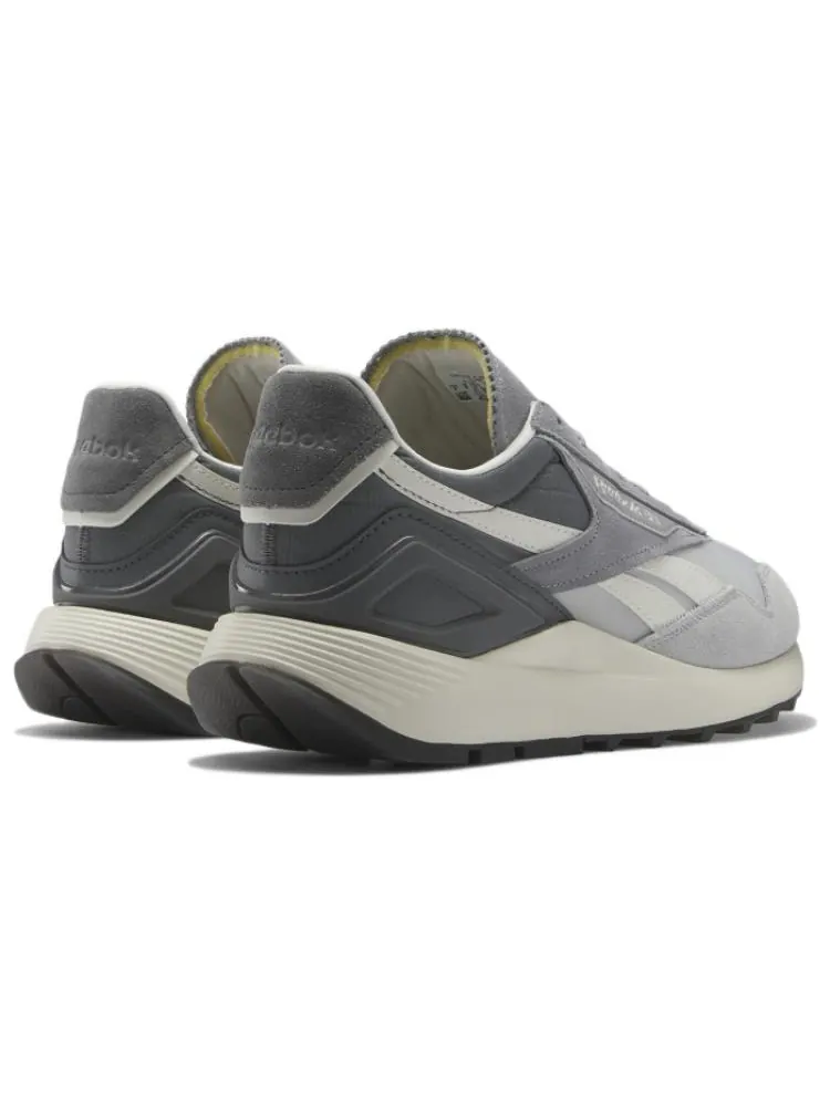 Беговые кроссовки Reebok Classic Legacy AZ 'White Gray' — изображение 4 из 5, серый серый