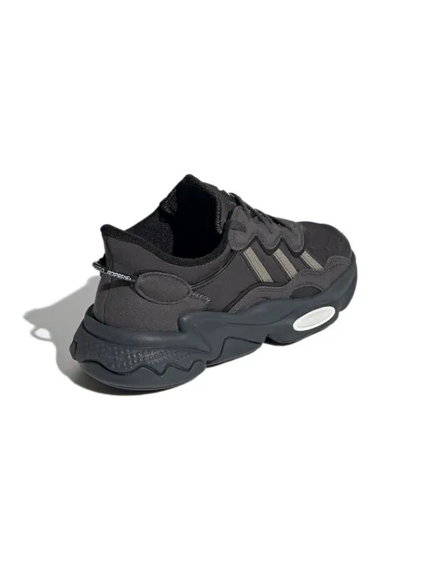 Кроссовки ozweego Adidas — изображение 4 из 4, черный/серый