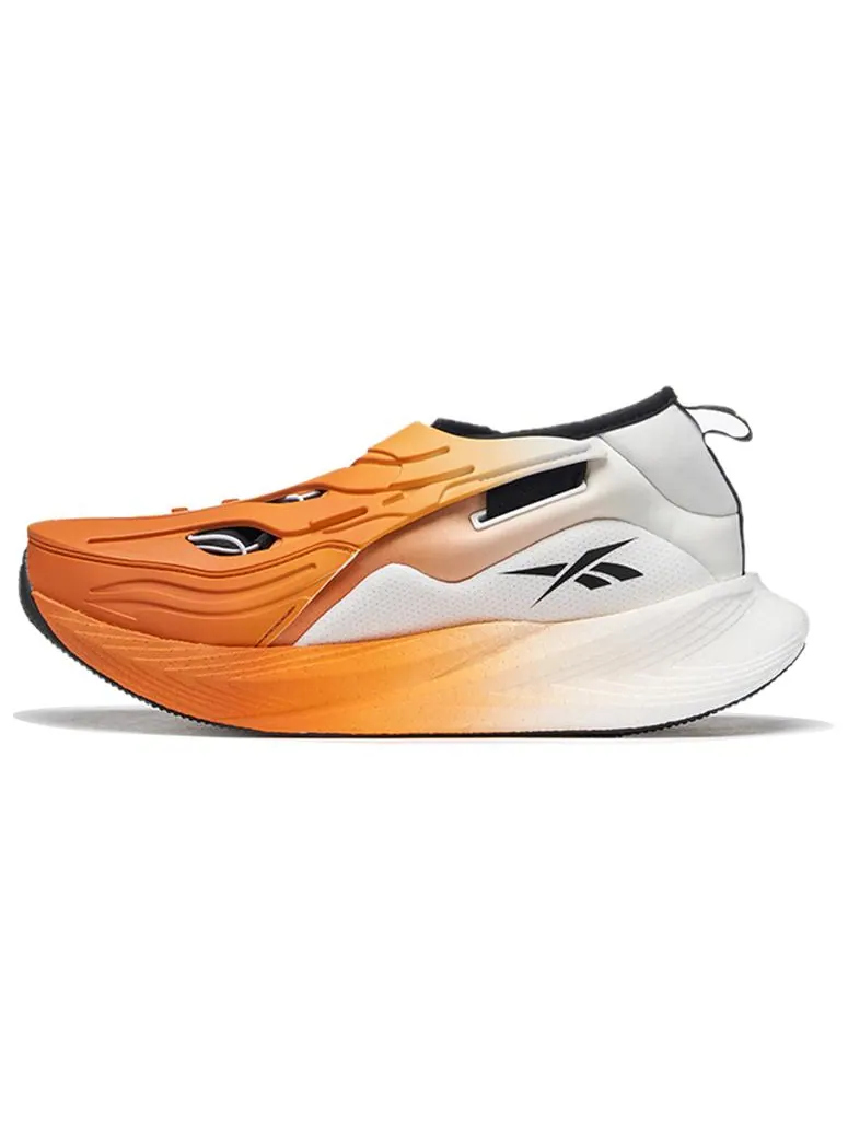 Кроссовки Reebok Floatride Energy Shield System Shoes 'White Burnt Orange' — изображение 2 из 4, белый