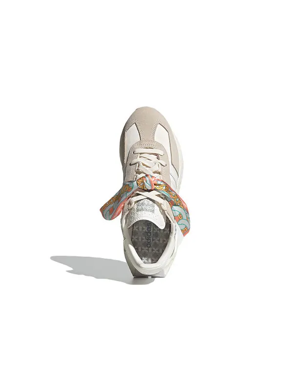 Кроссовки ретро e5 Adidas — изображение 4 из 4, кремовый/серый