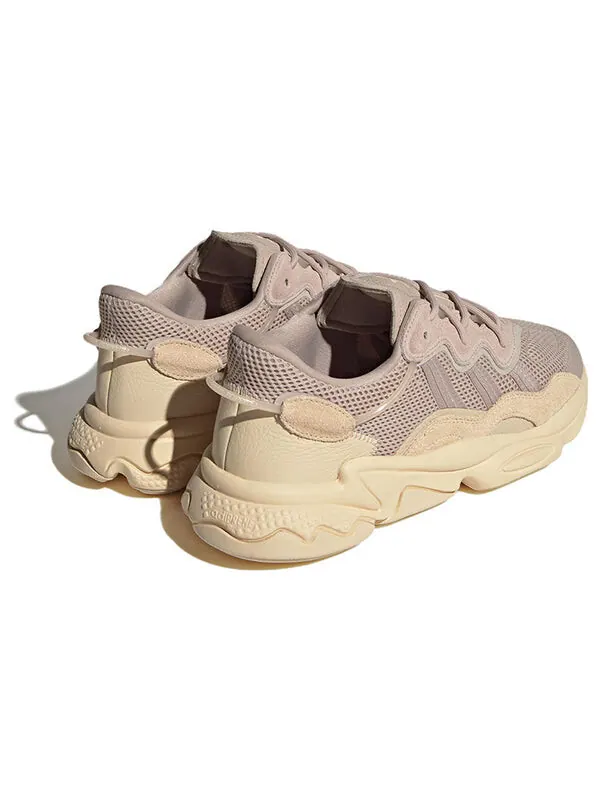 Кроссовки оригиналы ozweego Adidas — изображение 4 из 4, коричневый