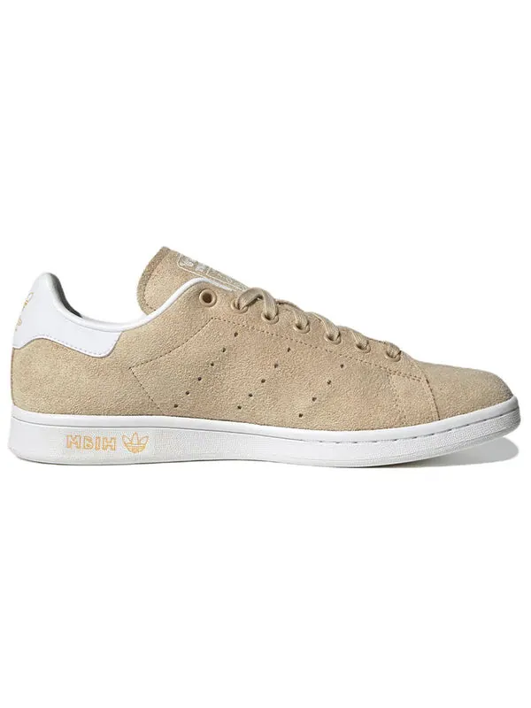 Кроссовки оригиналы stan smith x naijel graph Adidas — изображение 2 из 4, бежевый/белый