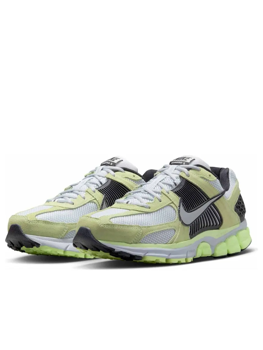 Кроссовки (WMNS) Nike Air Zoom Vomero 5 'Barely Volt' — изображение 3 из 6, серый