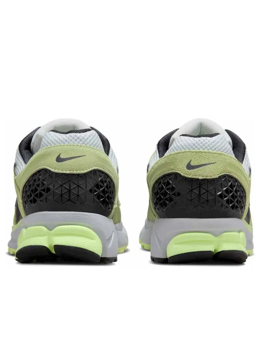 Кроссовки (WMNS) Nike Air Zoom Vomero 5 'Barely Volt' — изображение 5 из 6, серый