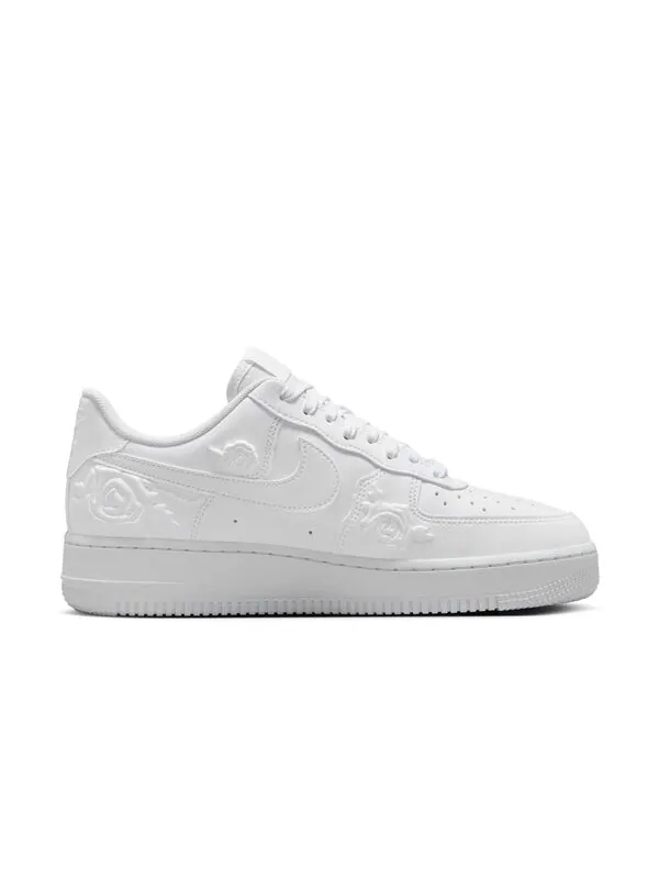 Кроссовки air force 1 low 'white roses' Nike — изображение 2 из 4, белый/белый/черный/белый