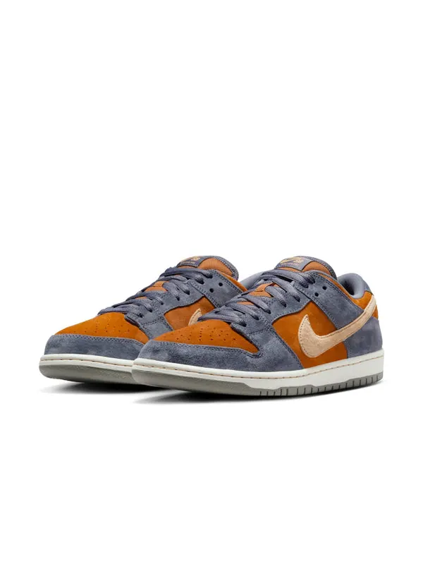 Кроссовки sb dunk low 'light carbon monarch' Nike — изображение 2 из 4, светлый///белый/темный