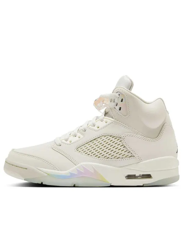 Кроссовки 5 retro 2025 Air Jordan — изображение 1 из 4, серебряный