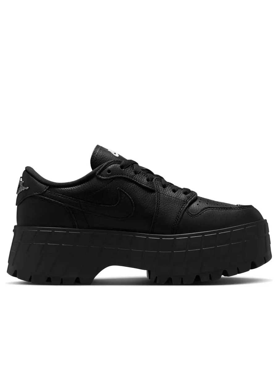 Кроссовки (WMNS) Air Jordan 1 Low Brooklyn 'Black' — изображение 2 из 6, черный
