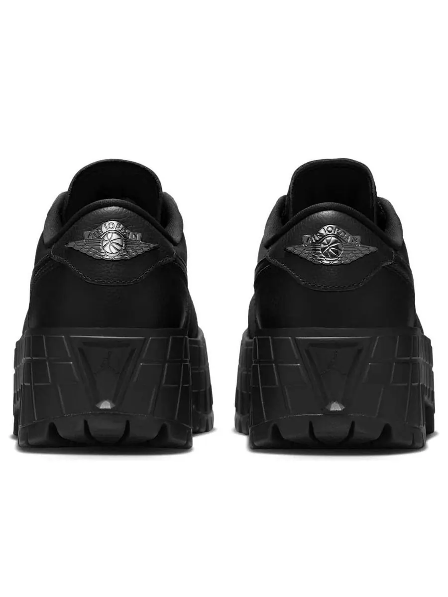 Кроссовки (WMNS) Air Jordan 1 Low Brooklyn 'Black' — изображение 5 из 6, черный