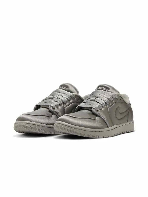 Кроссовки 1 low method of make 'satin grey' Air Jordan — изображение 3 из 4, серый