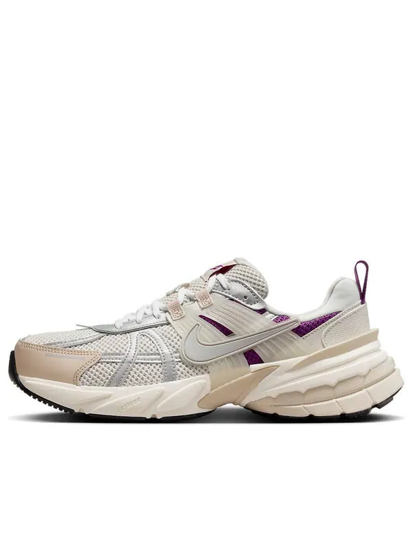 Кроссовки v2k run премиум Nike — изображение 1 из 4