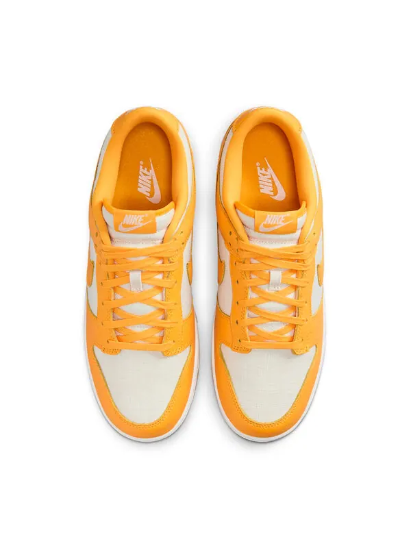Кроссовки dunk low 'university gold soft yellow' Nike — изображение 4 из 4, белый/желтый/золотистый
