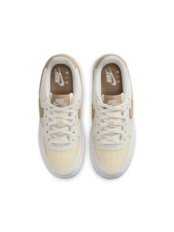 Кроссовки air force 1 lv8 5 'sail coconut milk' Nike — изображение 4 из 4, белый/хаки