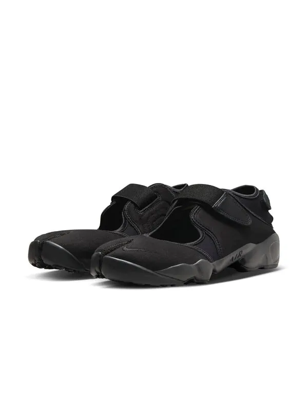 Кроссовки air rift 'triple black' Nike — изображение 3 из 4, черный/серый