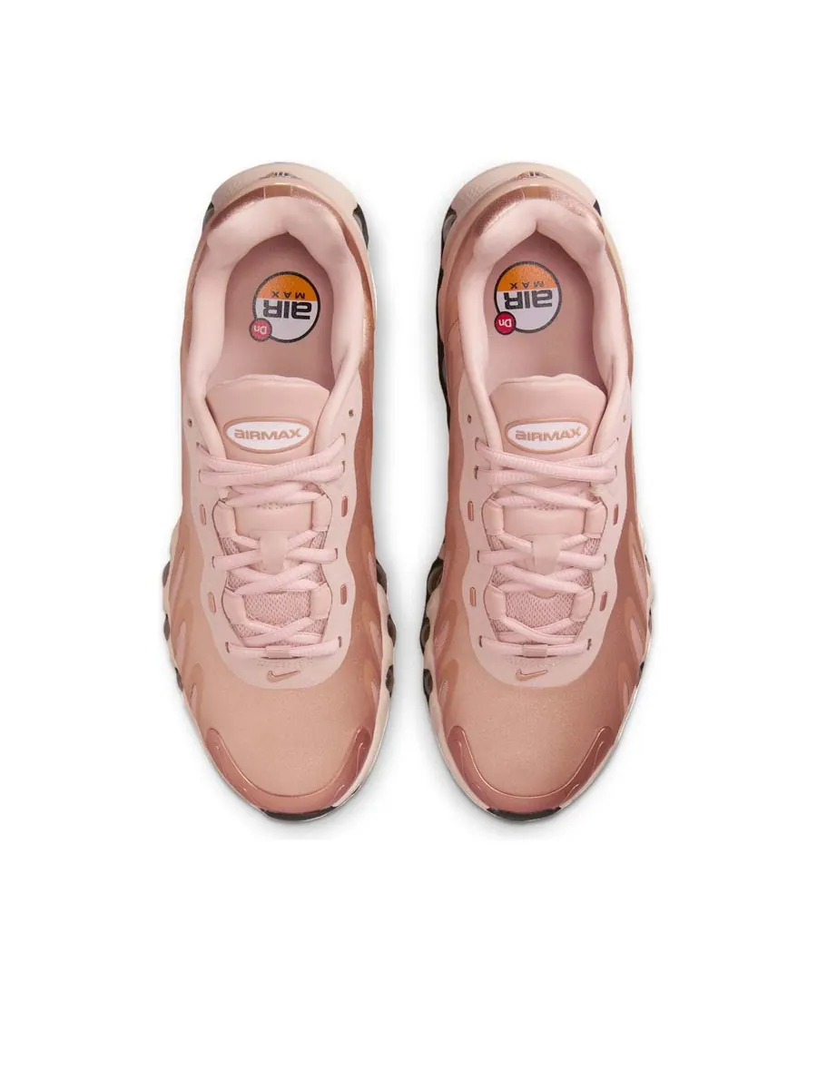 Кроссовки (WMNS) Nike Air Max Dn8 'Metallic Red Bronze' — изображение 4 из 6, розовый