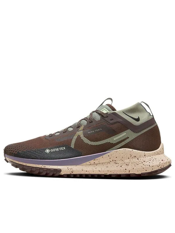 Кроссовки Nike — изображение 1 из 4