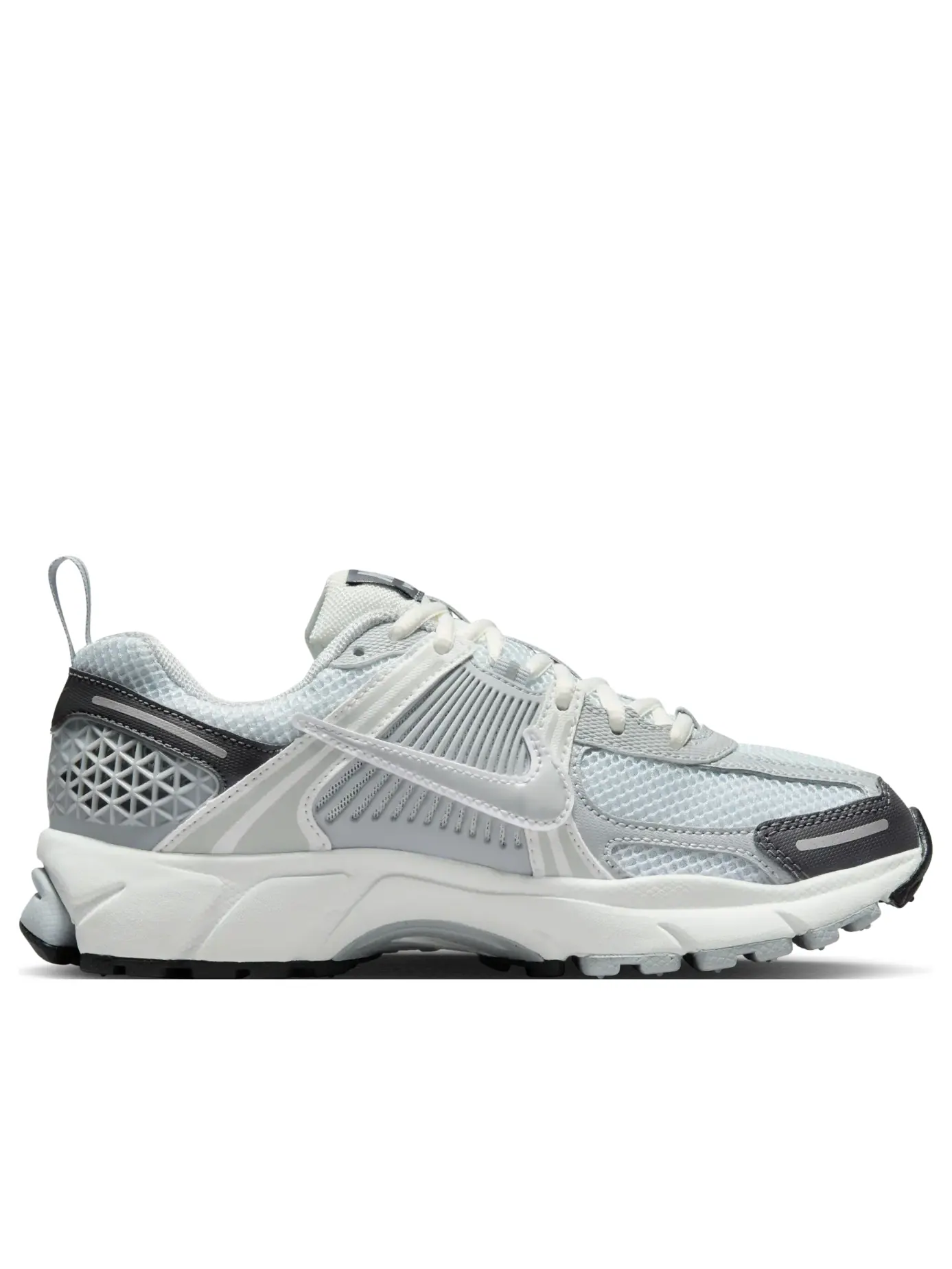 Кроссовки (GS) Nike Zoom Vomero 5 'Dark Grey Metallic Silver' — изображение 6 из 7, серый