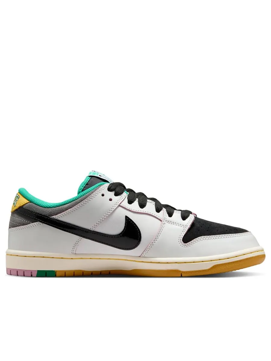 Кроссовки Nike x CSEF SB Dunk Low 'White Black' — изображение 2 из 6, белый