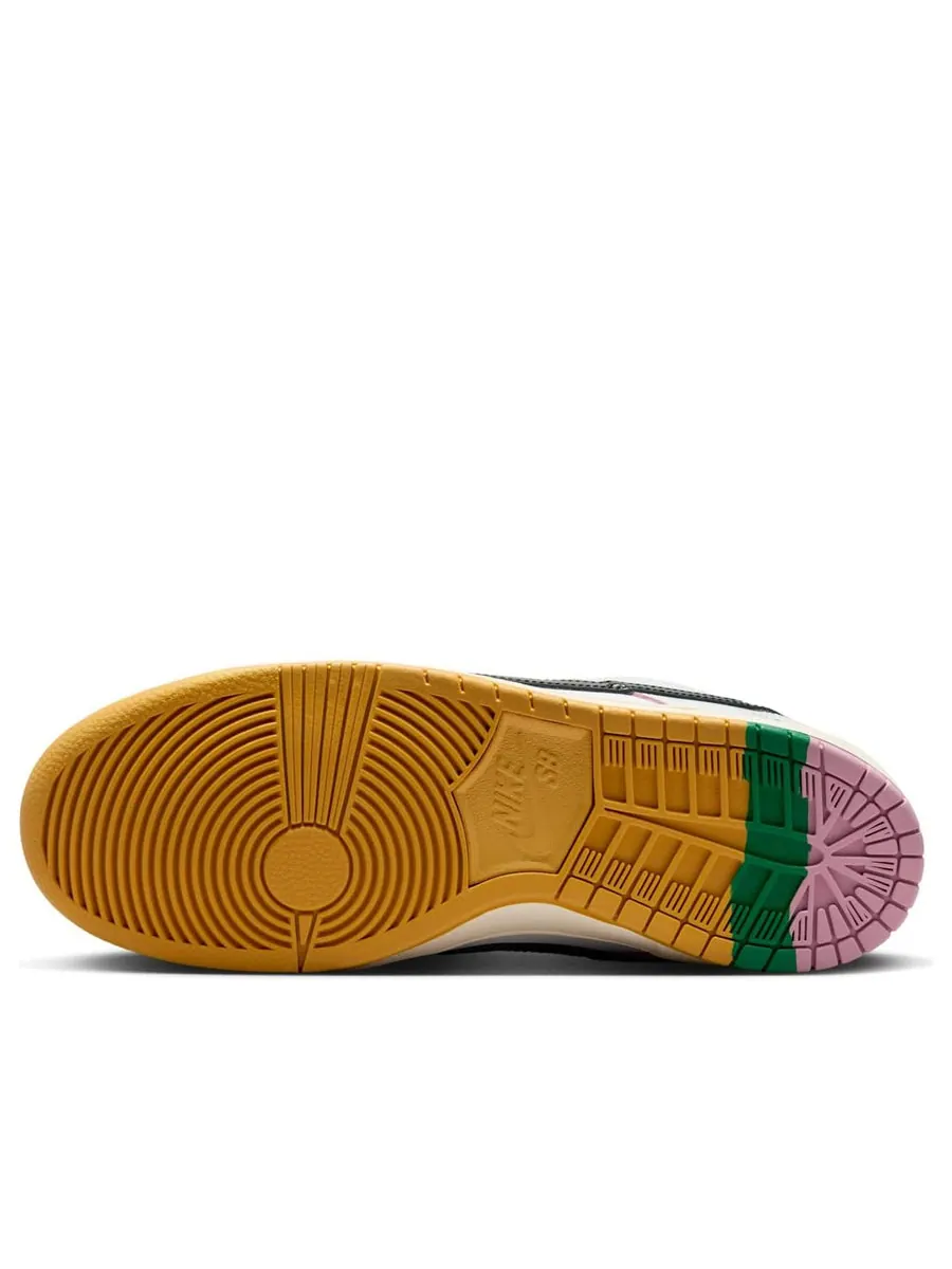 Кроссовки Nike x CSEF SB Dunk Low 'White Black' — изображение 6 из 6, белый