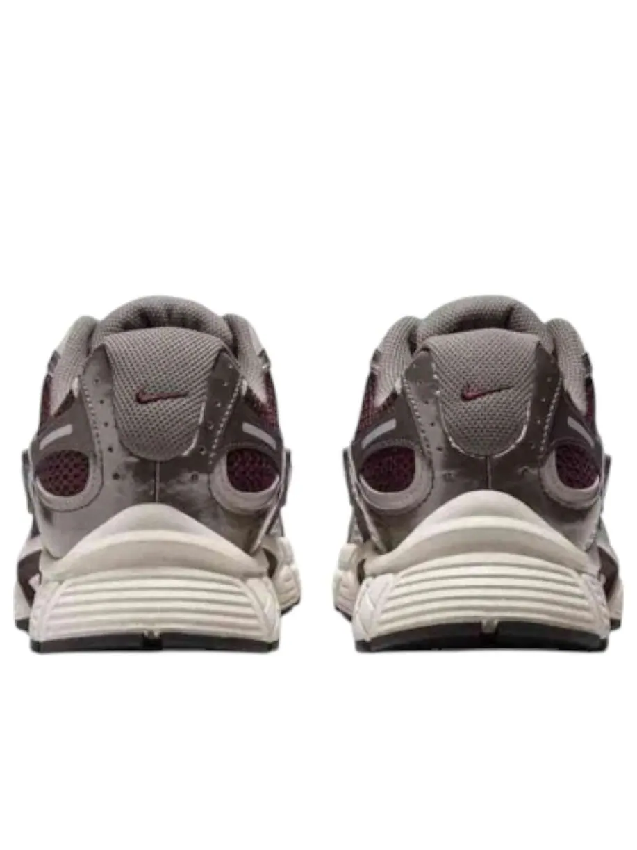 Кроссовки Nike V5 RNR 'Burgundy Crush Wine Red' — изображение 3 из 5, бордовый
