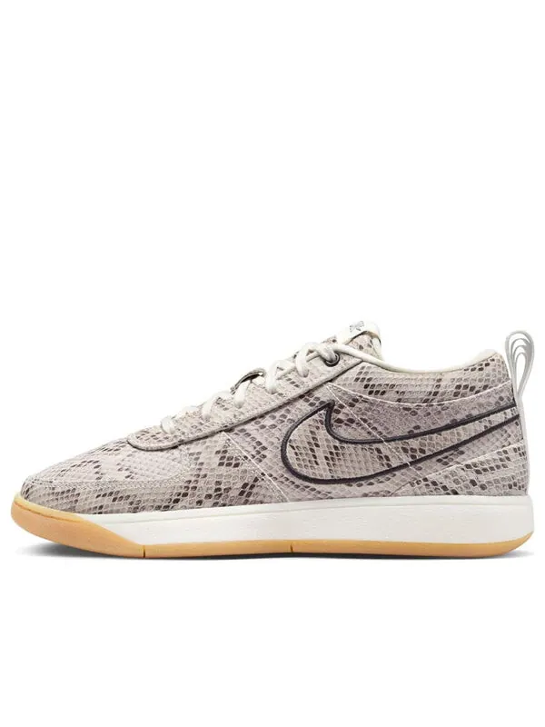 Кроссовки книга 1 Nike — изображение 1 из 4