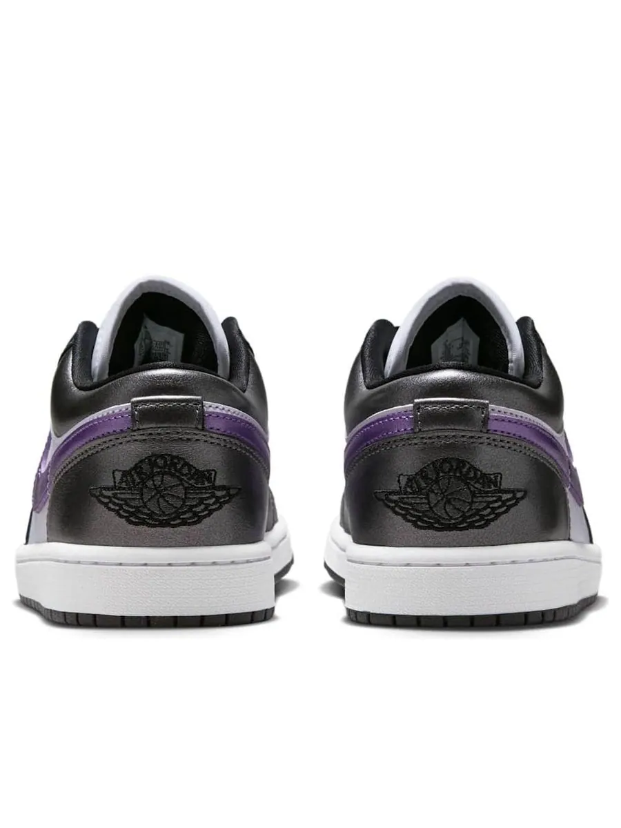 Кроссовки (WMNS) Air Jordan 1 Low SE 'Metallic Purple' — изображение 5 из 6, фиолетовый