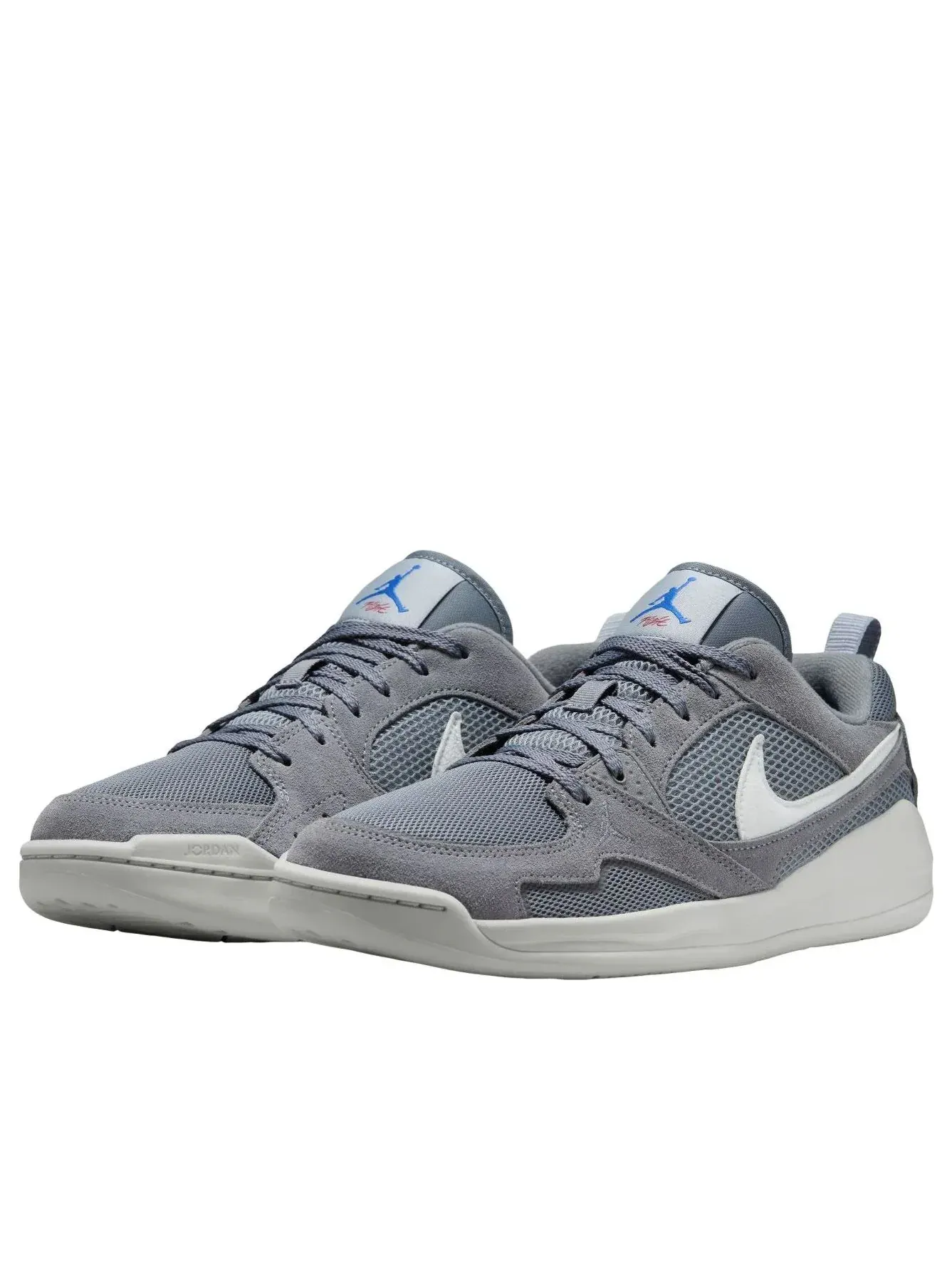 Кроссовки Air Jordan CMFT Era 'Cool Grey White' — изображение 3 из 6, серый