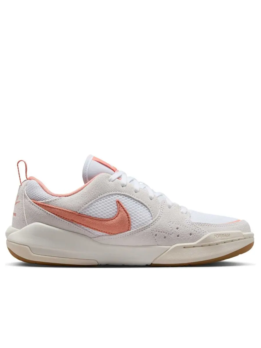 Кроссовки (WMNS) Air Jordan Era 'White Light Madder Root' — изображение 2 из 6, белый