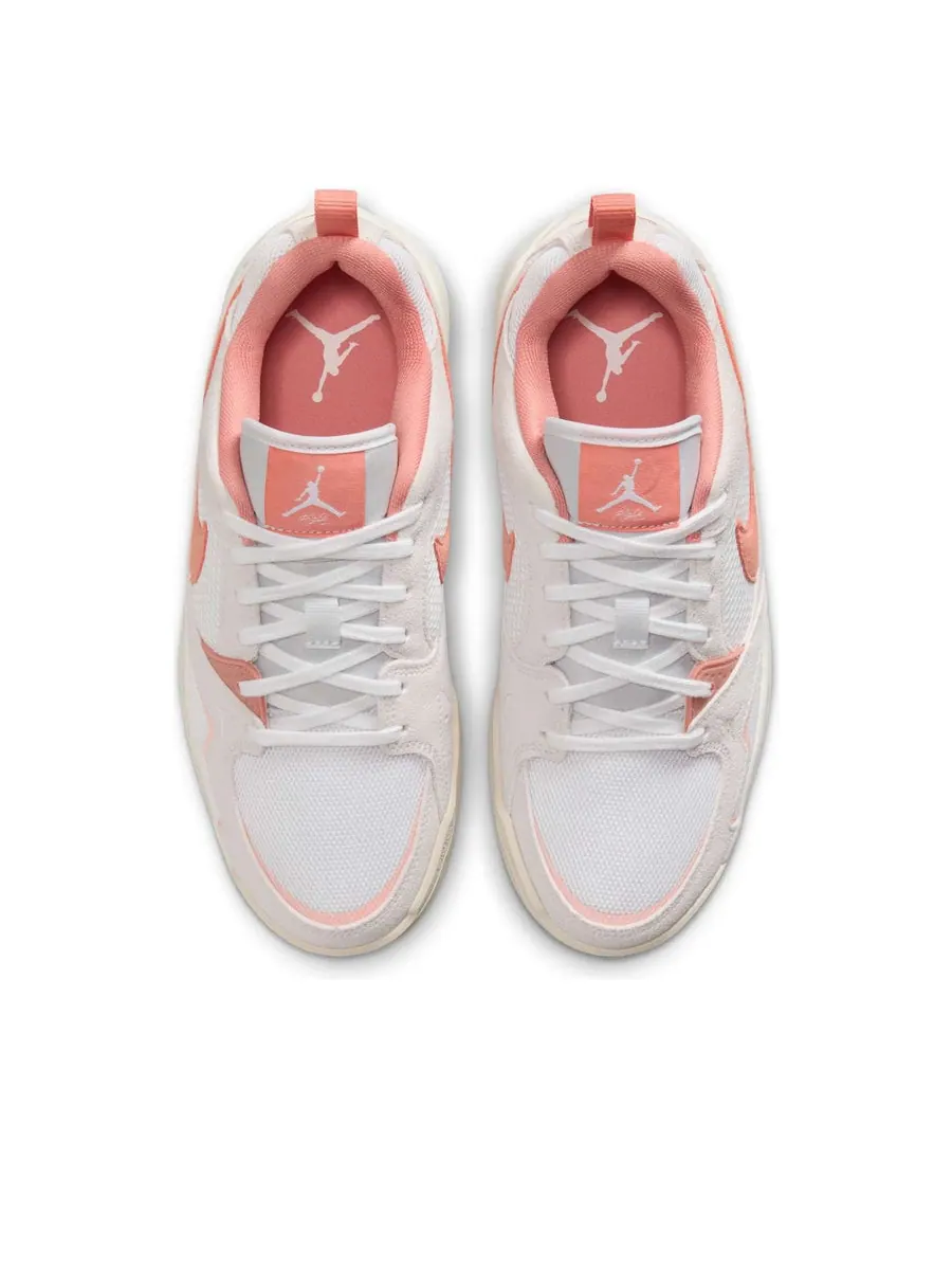 Кроссовки (WMNS) Air Jordan Era 'White Light Madder Root' — изображение 4 из 6, белый