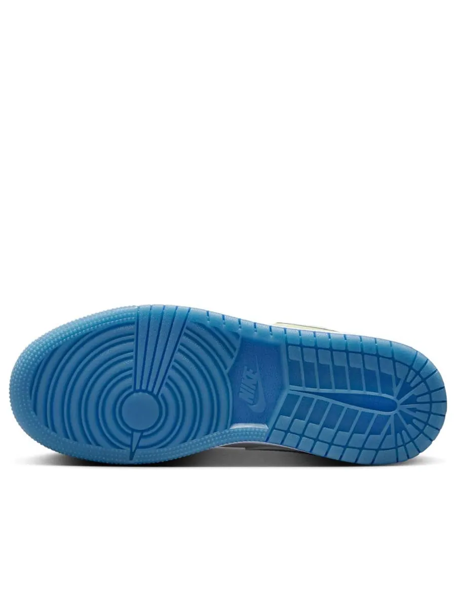 Кроссовки (GS) Air Jordan 1 Low 'The Sky Is Not The Limit' — изображение 6 из 6, белый