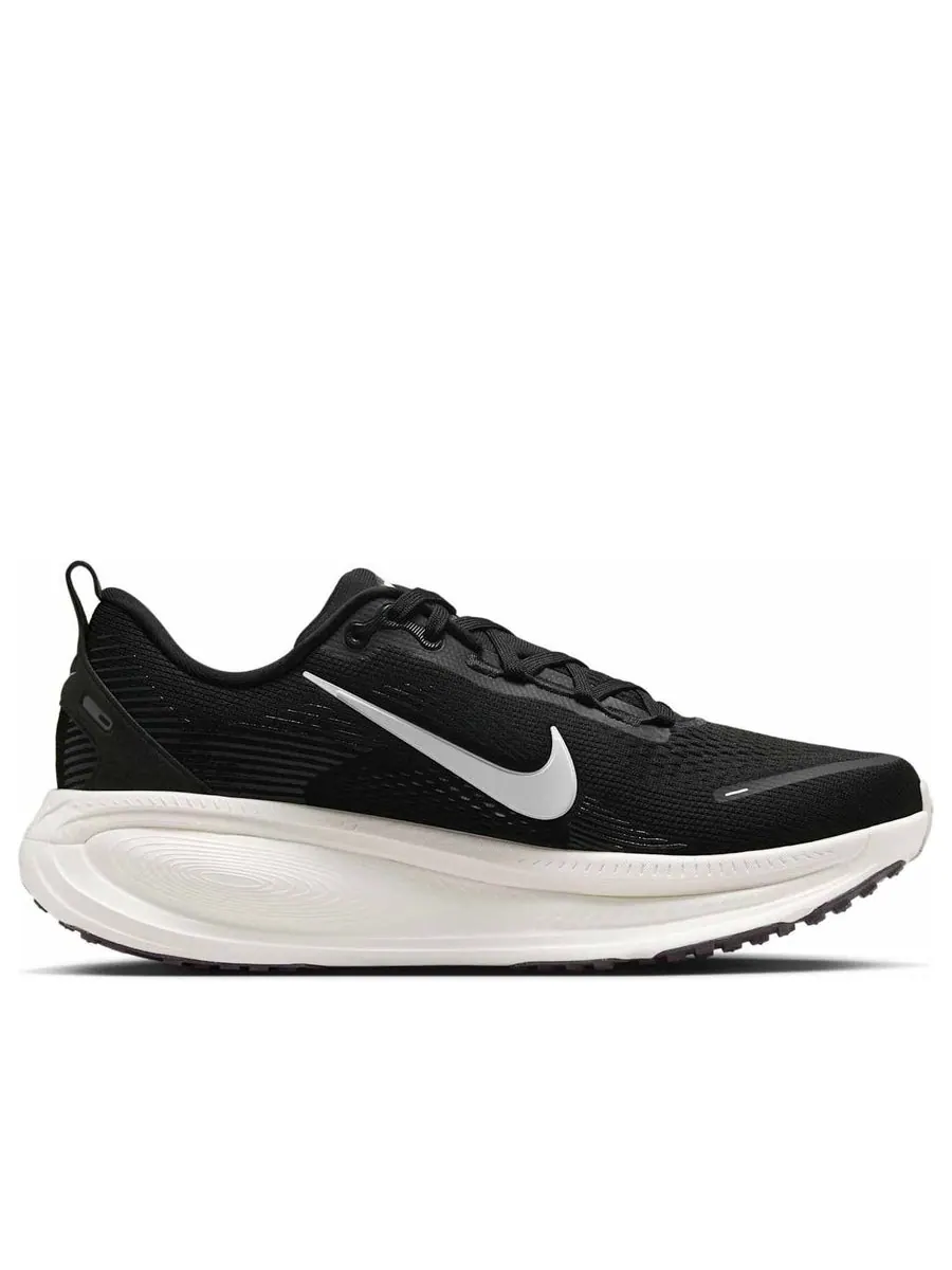 Кроссовки Nike Air Zoom Vomero 18 'Black Coconut Milk' — изображение 2 из 6, черный
