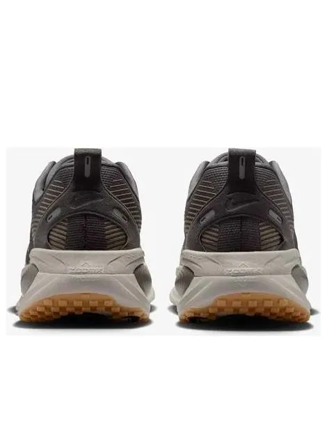 Кроссовки Nike ZoomX Vomero 18 'Medium Ash College Grey Pale Ivory' — изображение 4 из 6, черный