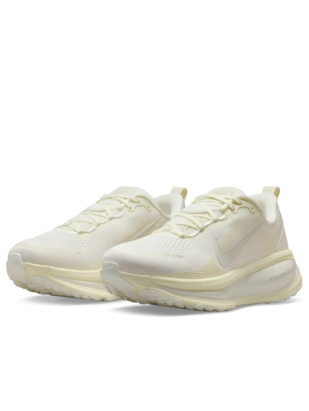 Кроссовки (WMNS) Nike Air Zoom Vomero 18 'Sail Coconut Milk' — изображение 3 из 5, белый