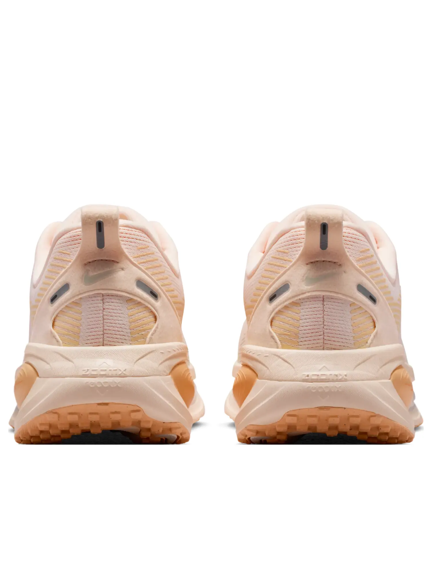 Кроссовки (WMNS) Nike ZoomX Vomero 18 'Guava Ice Orange Chalk' — изображение 3 из 6, оранжевый