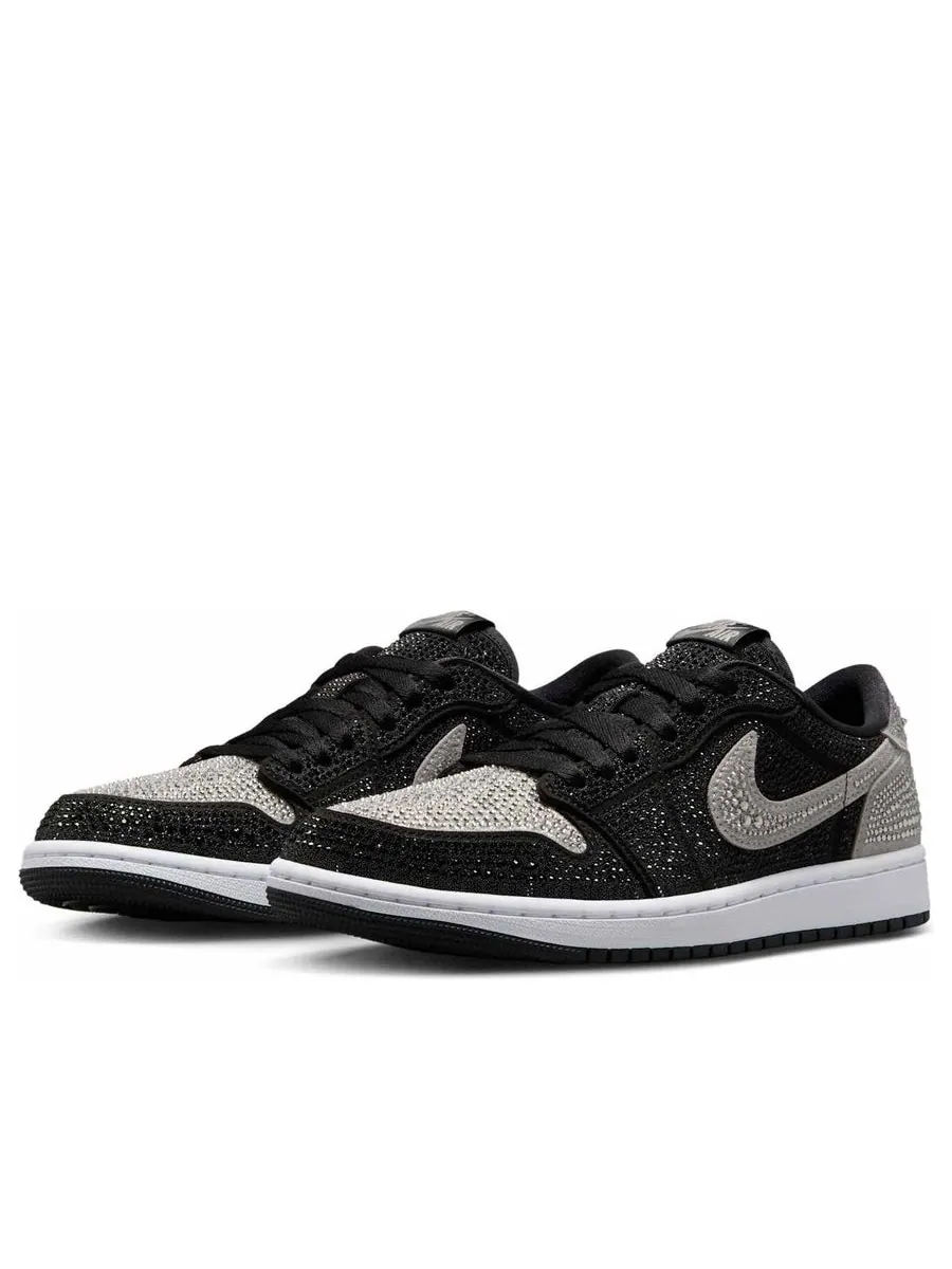 Кроссовки (WMNS) Air Jordan 1 Retro Low OG x Swarovski 'Stealth' — изображение 3 из 6, серый