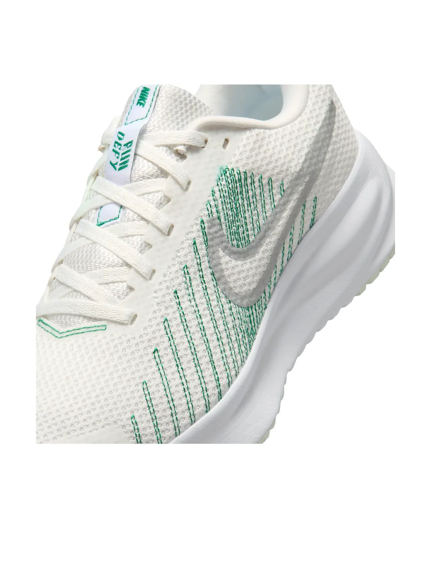 Кроссовки Nike Run Defy 'Summit White Malachite' HM9593-122 — изображение 6 из 7, белый