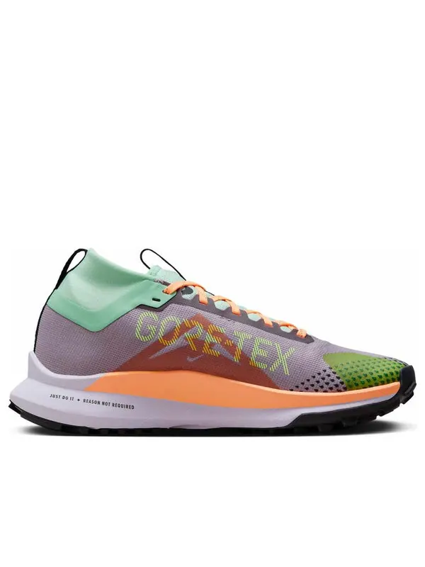 Кроссовки react pegasus trail 4 gore-tex v2 'purple smoke peach cream' Nike — изображение 2 из 4, фиолетовый/кремовый
