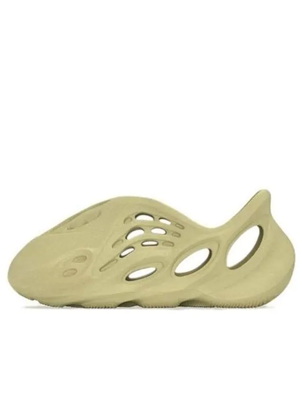 Сандалии из пеноматериала Adidas Yeezy