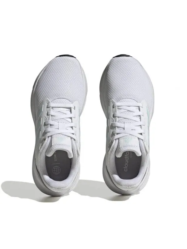 Кроссовки (WMNS) Adidas Galaxy 6 Running Shoes 'White' — изображение 4 из 4, белый/светлый синий