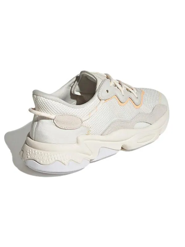 Кроссовки оригиналы ozweego Adidas — изображение 4 из 4, светлый серый