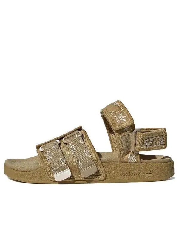 Сандалии оригиналы adilette sandal 4.0 повседневные спортивные унисекс сандалии Adidas — изображение 1 из 4, хаки
