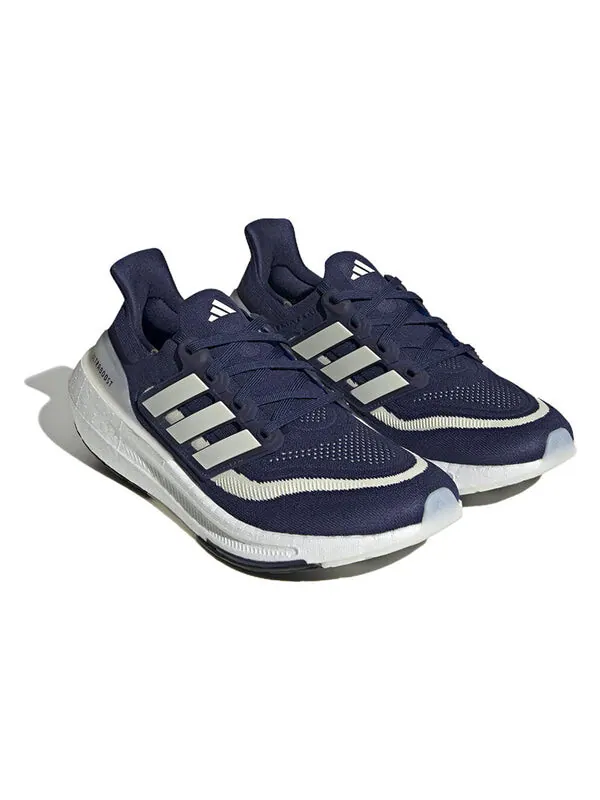 Кроссовки ультрабуст лайт Adidas — изображение 3 из 4
