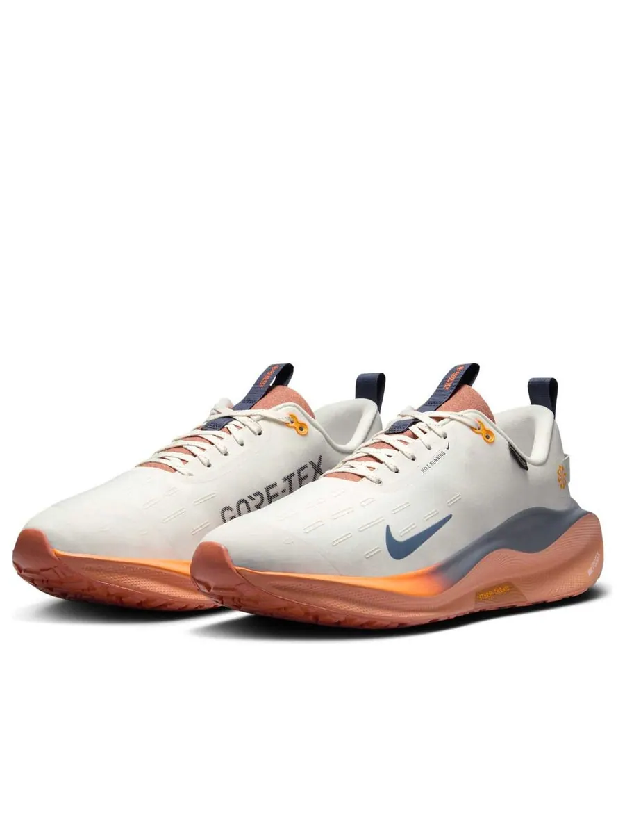 Кроссовки Nike ReactX Infinity Run 4 Gore-Tex 'Sail Total Orange Blue' — изображение 3 из 6, бежевый