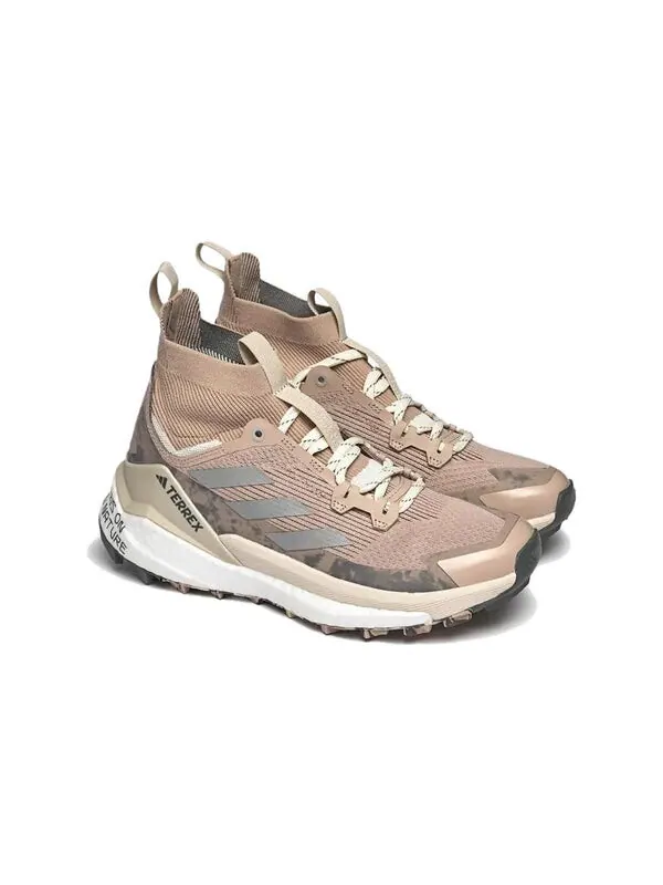 Кроссовки terrex x and wander free hiker 2 'wonder taupe' Adidas — изображение 2 из 4, серебристый/оливковый