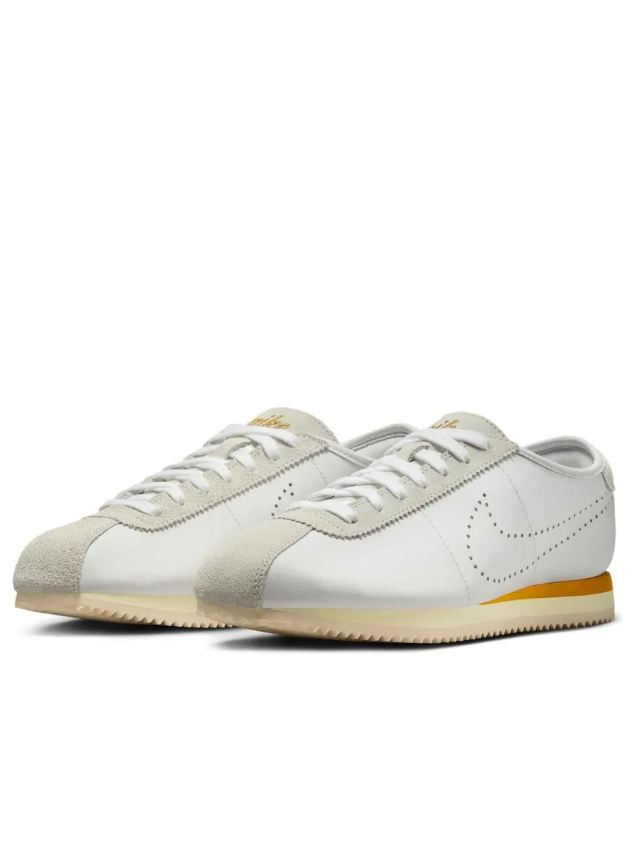 Кроссовки (WMNS) Nike Cortez 'White Bronze Perforated Swoosh' — изображение 3 из 6, белый