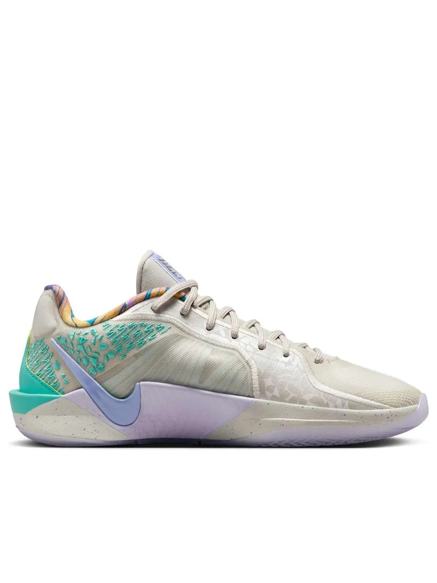 Кроссовки (WMNS) Nike x Titan Sabrina 2 EP 'Make Space' — изображение 2 из 6, бежевый