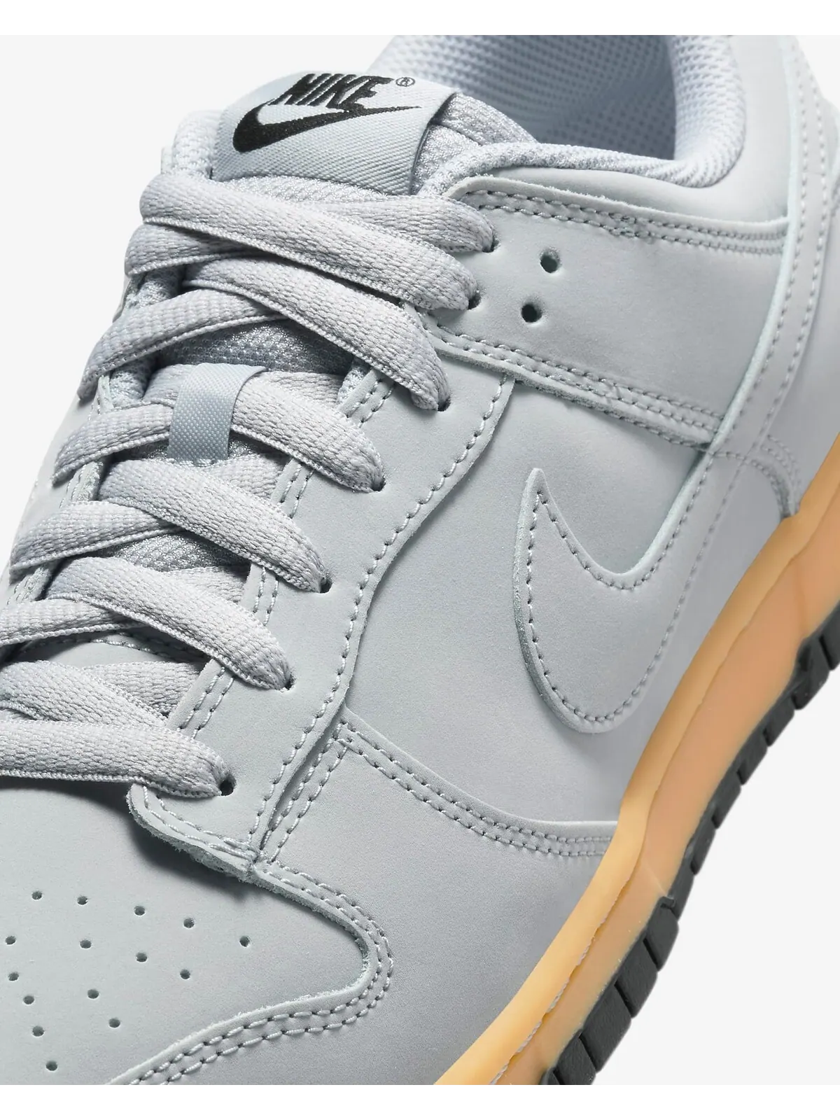 Кроссовки Nike Dunk Low Retro SE 'Wolf Grey' — изображение 8 из 9, серый