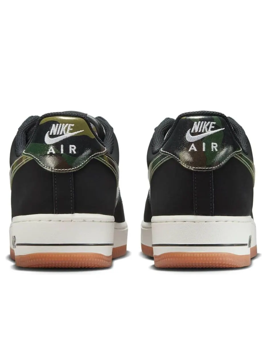 Кроссовки Nike Air Force 1 Low 'Black Patent Camo Swoosh' — изображение 3 из 6, черный